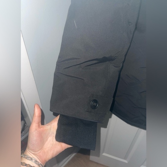 NWT Canada Goose Black Edgewood Parka - Picture 8 of 8